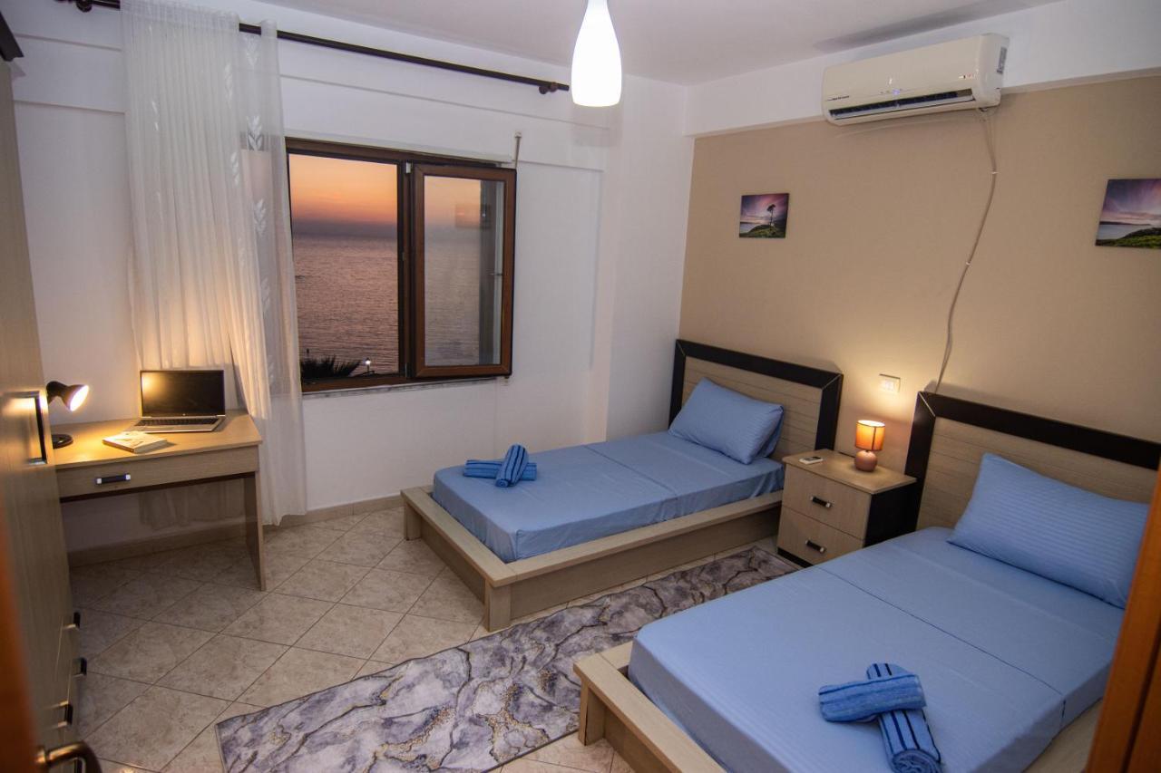 Amazing Paradise Sensation 2 Bedroom Luxury Apartment With A Jacuzzi Durrës Exteriör bild